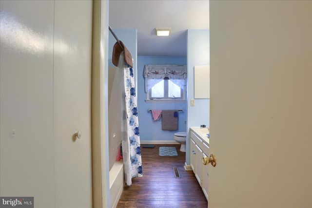 119 RED FOX LN, Harrisburg, PA 17112