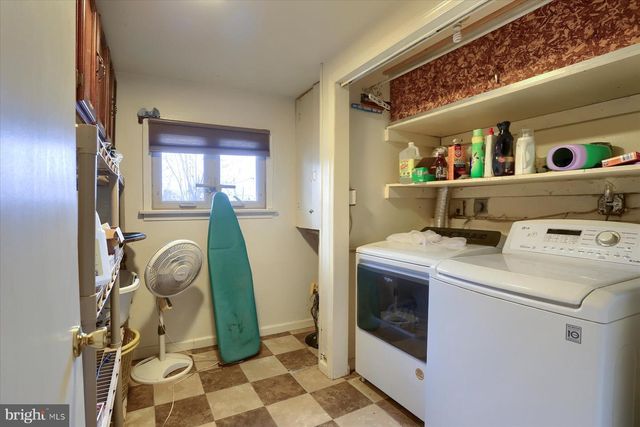 119 RED FOX LN, Harrisburg, PA 17112