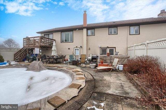 119 RED FOX LN, Harrisburg, PA 17112