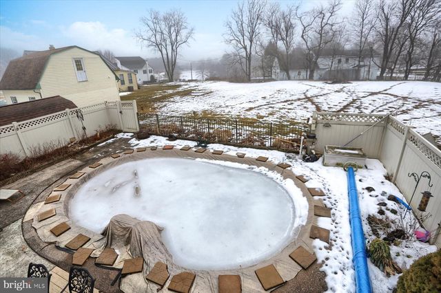 119 RED FOX LN, Harrisburg, PA 17112