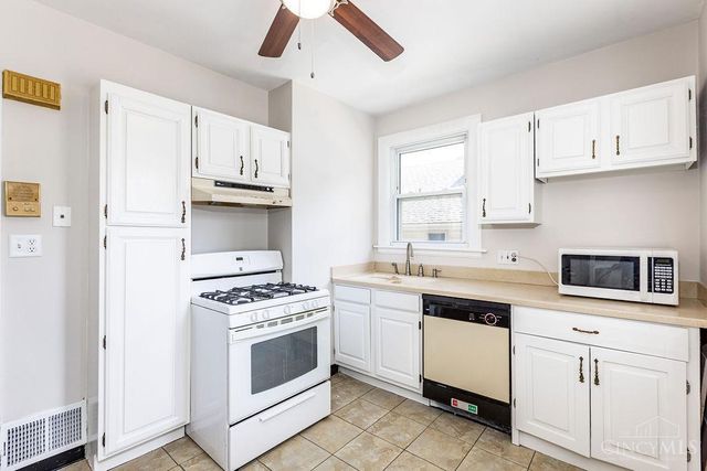 3545 Meadow Avenue, Cheviot, OH 45211