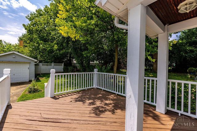 3545 Meadow Avenue, Cheviot, OH 45211