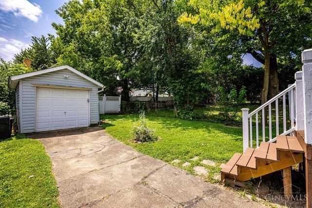 3545 Meadow Avenue, Cheviot, OH 45211