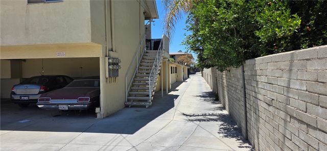 2301 Mountain 23, San Bernardino, CA 92404