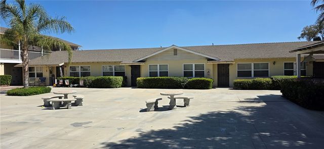 2301 Mountain 23, San Bernardino, CA 92404