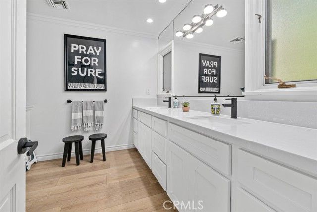 600 Cliff Drive, Newport Beach, CA 92663