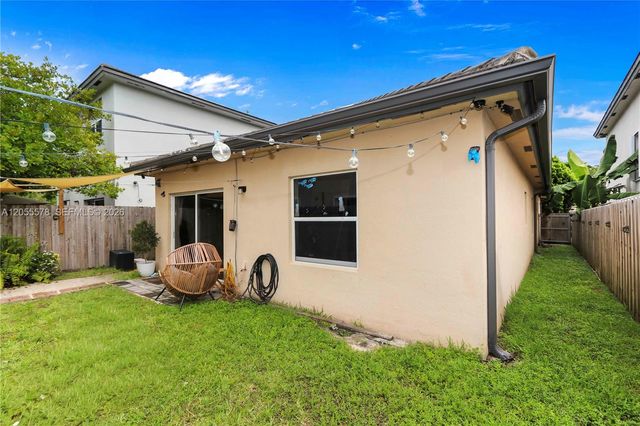 3124 SE 2nd Dr, Homestead, FL 33033