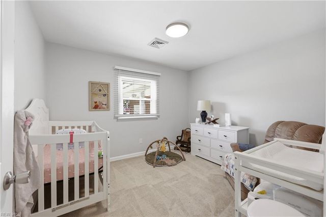 324 Mobile DR, Chesapeake, VA 23323