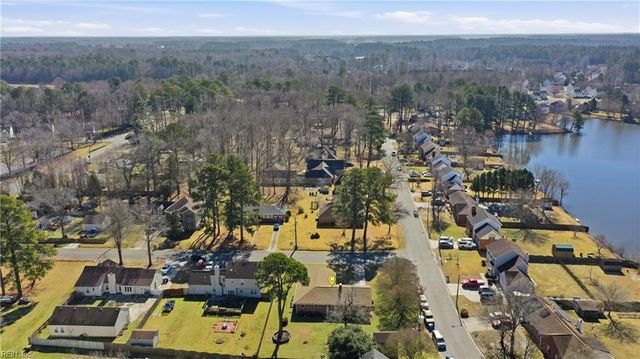 324 Mobile DR, Chesapeake, VA 23323