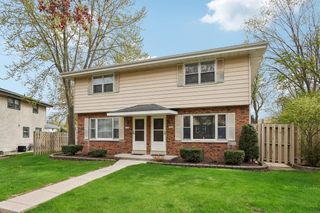 11139 Langlade STREET #11141, Milwaukee, WI 53225