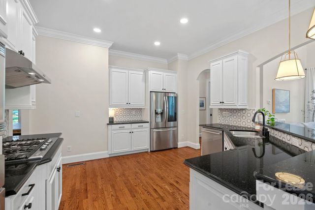 3813 Lakeside Drive, Charlotte, NC 28270