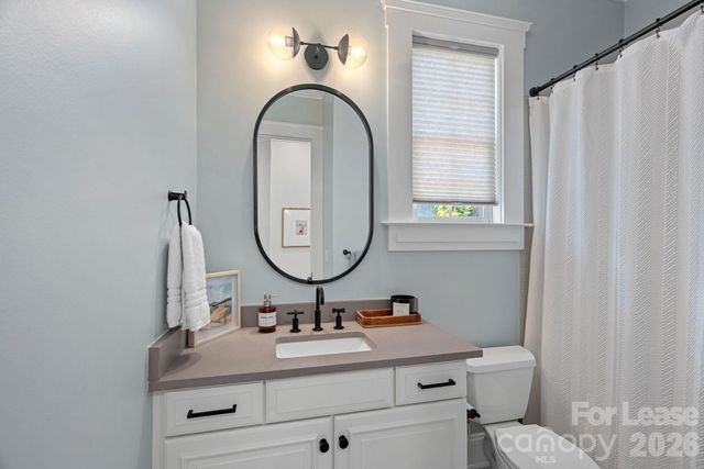 3813 Lakeside Drive, Charlotte, NC 28270