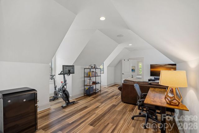 3813 Lakeside Drive, Charlotte, NC 28270