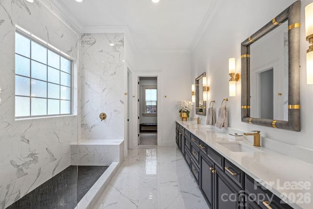3813 Lakeside Drive, Charlotte, NC 28270
