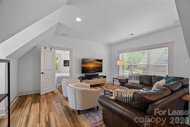 3813 Lakeside Drive, Charlotte, NC 28270