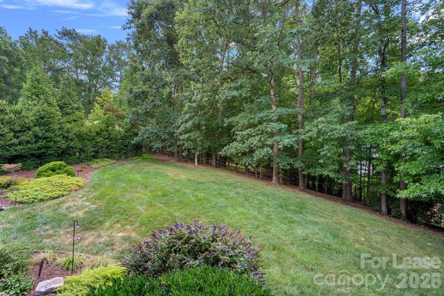 3813 Lakeside Drive, Charlotte, NC 28270