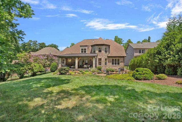 3813 Lakeside Drive, Charlotte, NC 28270