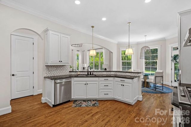 3813 Lakeside Drive, Charlotte, NC 28270