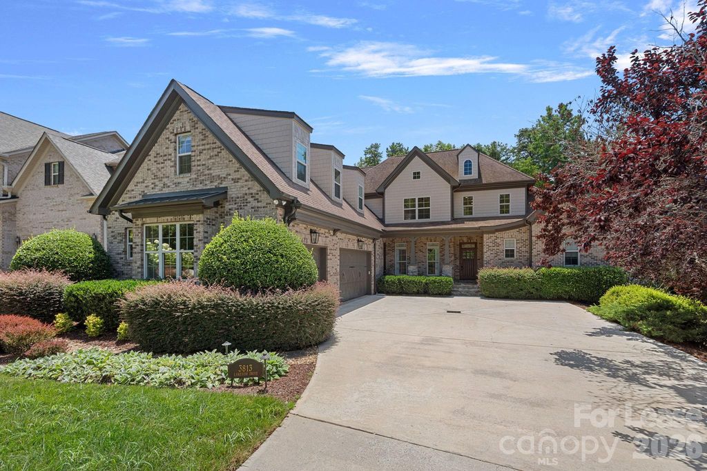 3813 Lakeside Drive, Charlotte, NC 28270