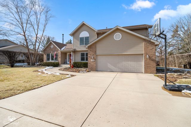 735 Meadow Wood Drive, Joliet, IL 60431