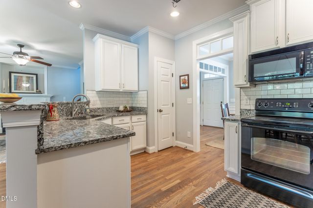 10 Highgrove Lane, Durham, NC 27713