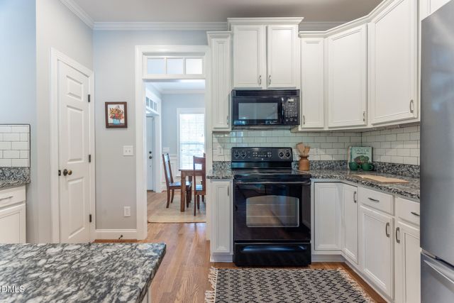 10 Highgrove Lane, Durham, NC 27713