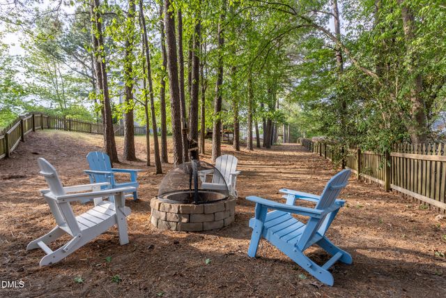 10 Highgrove Lane, Durham, NC 27713