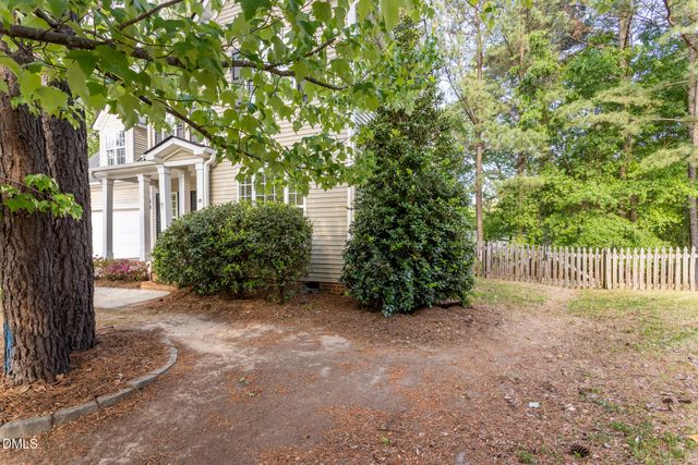 10 Highgrove Lane, Durham, NC 27713