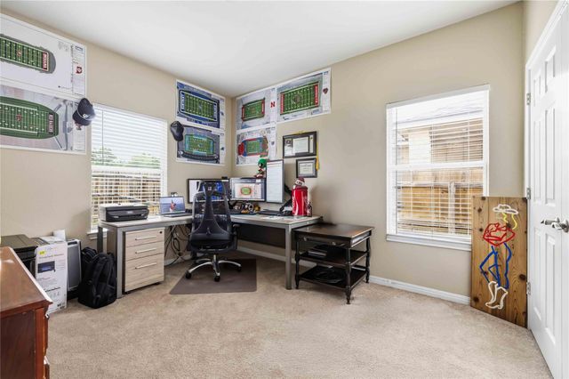 400 Carl Shipp DR, Liberty Hill, TX 78642