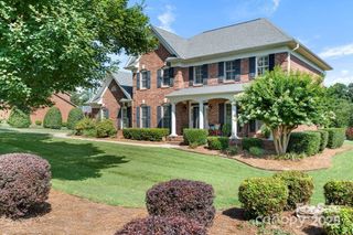 2774 Palmer Drive NE, Conover, NC 28613