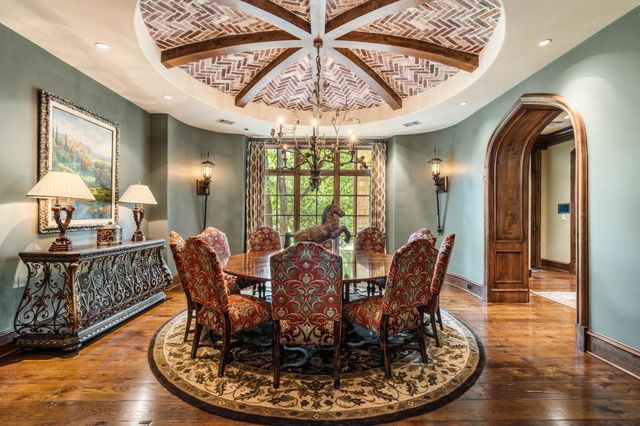 50 Patti Lynn Lane, Houston, TX 77024