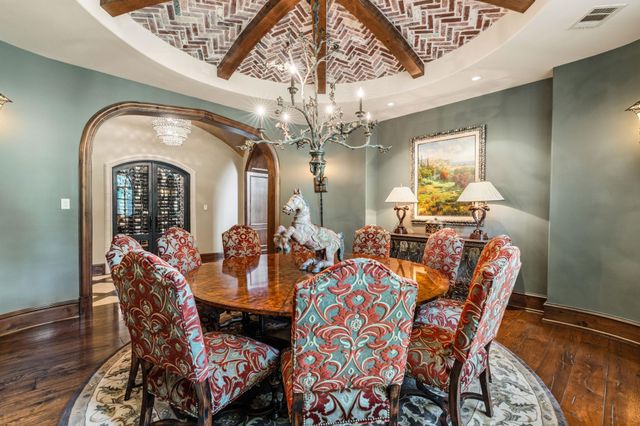 50 Patti Lynn Lane, Houston, TX 77024