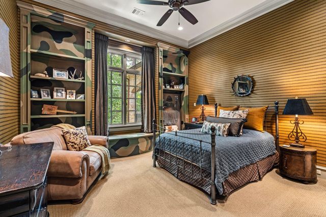 50 Patti Lynn Lane, Houston, TX 77024