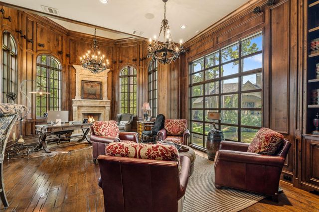 50 Patti Lynn Lane, Houston, TX 77024