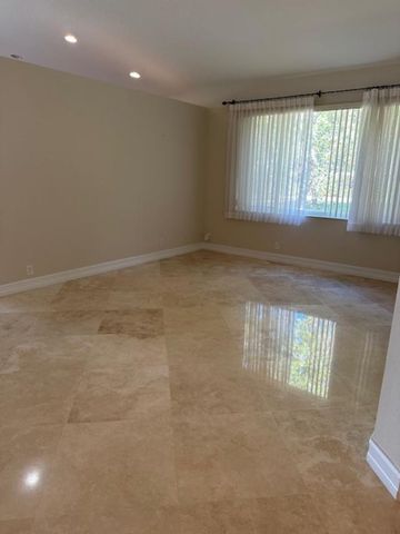 8848 Via Tuscany Drive, Boynton Beach, FL 33472