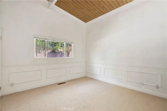 5102 Medina Road, Woodland Hills, CA 91364