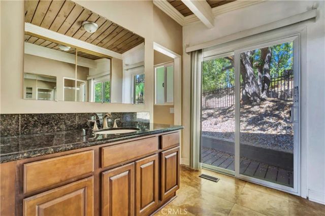 5102 Medina Road, Woodland Hills, CA 91364