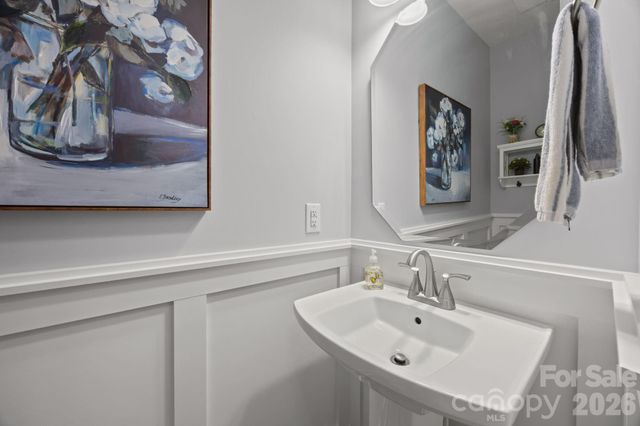 927 Canopy Falls Lane, York, SC 29745