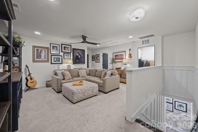 927 Canopy Falls Lane, York, SC 29745