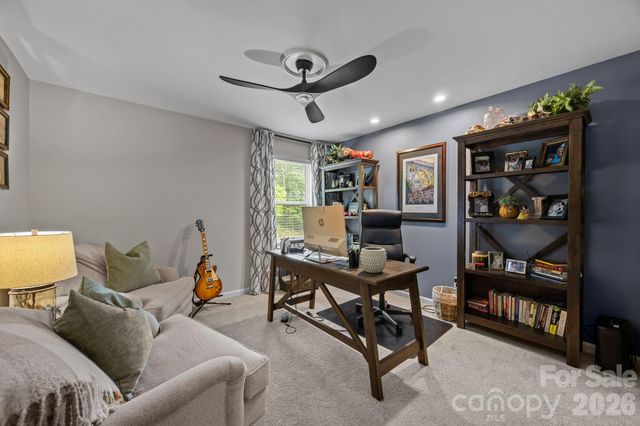 927 Canopy Falls Lane, York, SC 29745