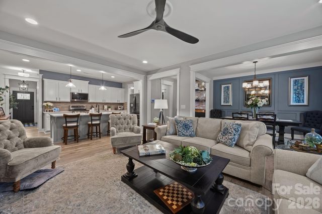 927 Canopy Falls Lane, York, SC 29745