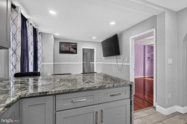 6704 GRACELAND AVE, Baltimore, MD 21224