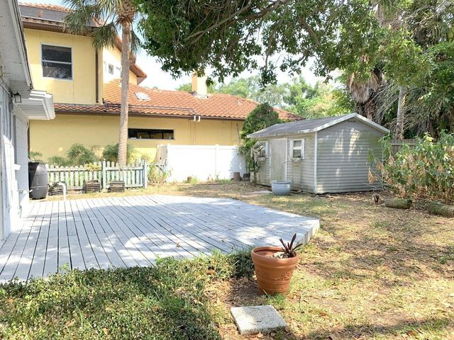 2814 W PRICE AVENUE, Tampa, FL 33611