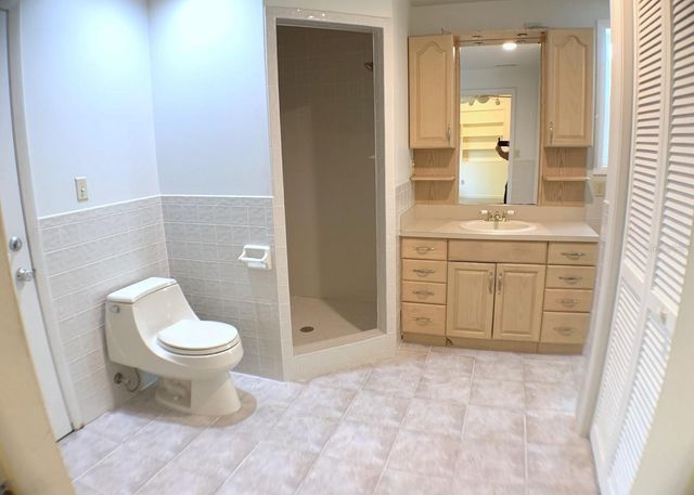 2814 W PRICE AVENUE, Tampa, FL 33611