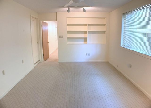 2814 W PRICE AVENUE, Tampa, FL 33611