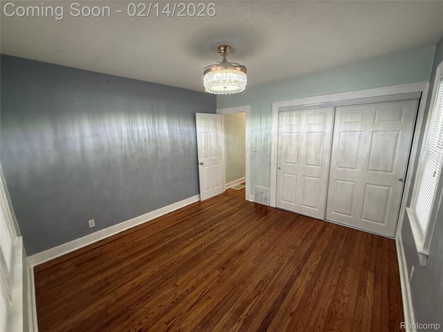 416 Burroughs Avenue, Flint, MI 48507