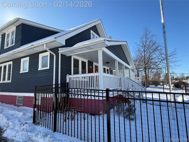 416 Burroughs Avenue, Flint, MI 48507