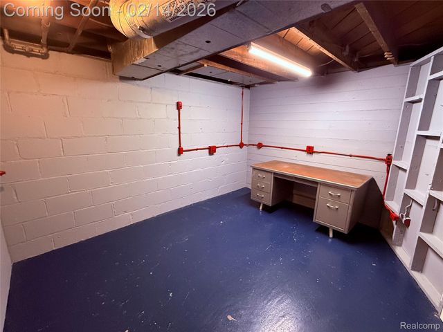 416 Burroughs Avenue, Flint, MI 48507