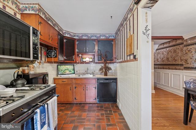 2522 BOND AVENUE, Drexel Hill, PA 19026