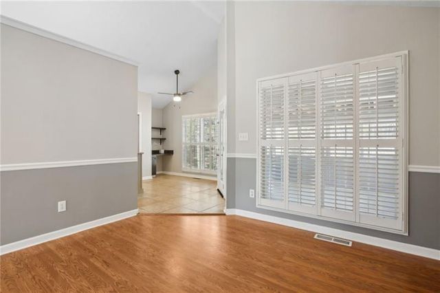 6604 Windbrook Way, Flowery Branch, GA 30542